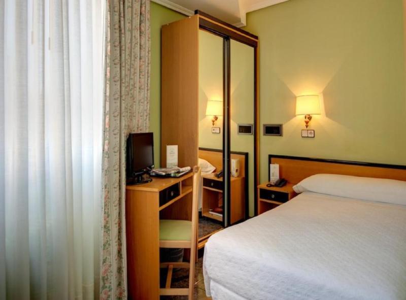 Hotel Alda Pasaje 기욘 외부 사진